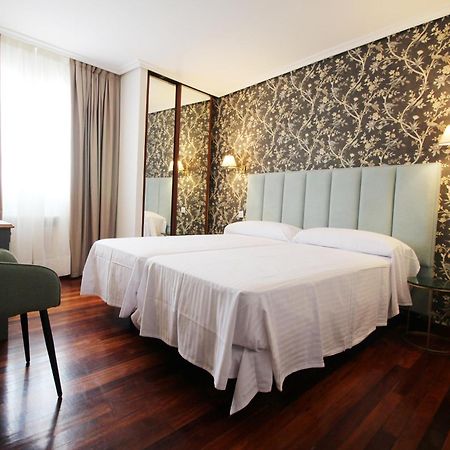 Hosteria De Adarzo Auto Check Santander Dış mekan fotoğraf